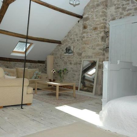 Le Moulin Des Farges Bed & Breakfast Meymac Exterior foto