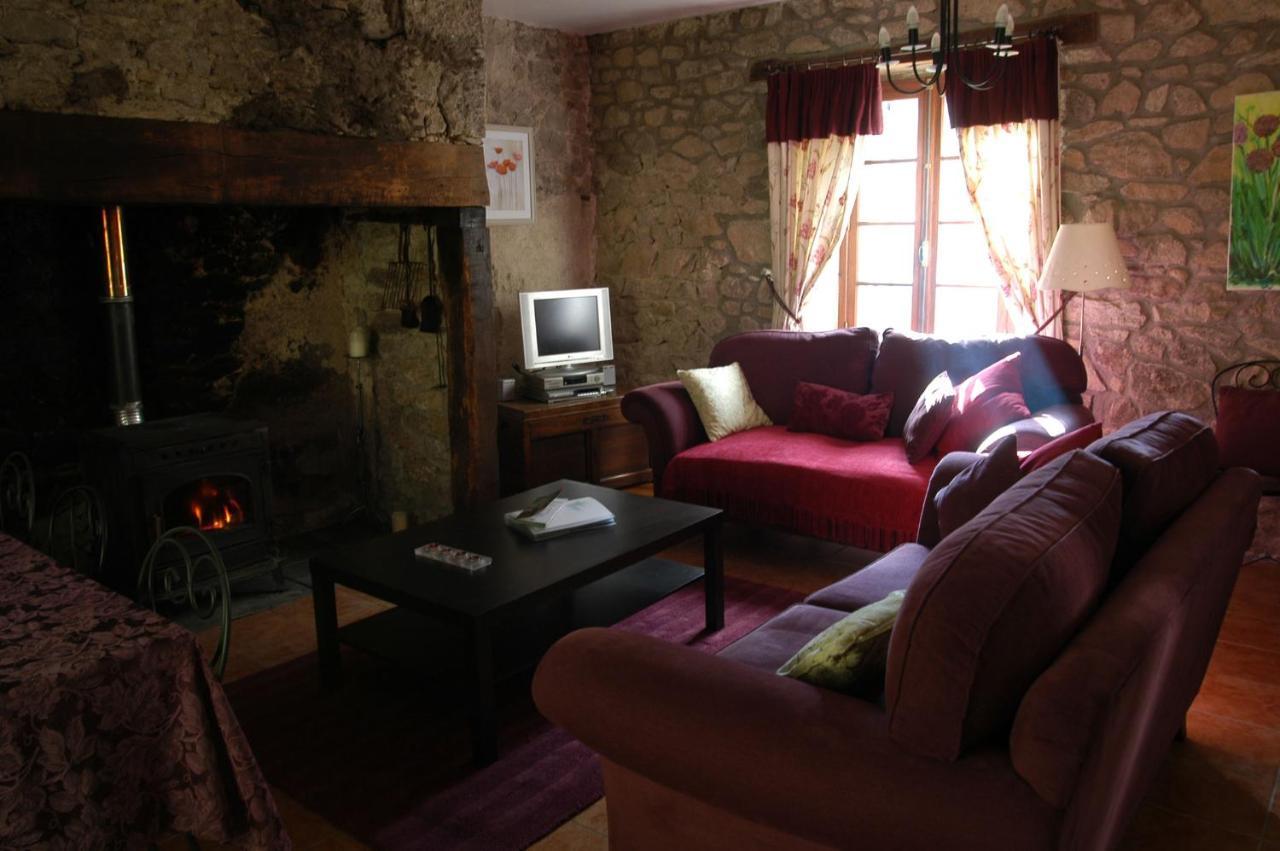 Le Moulin Des Farges Bed & Breakfast Meymac Exterior foto